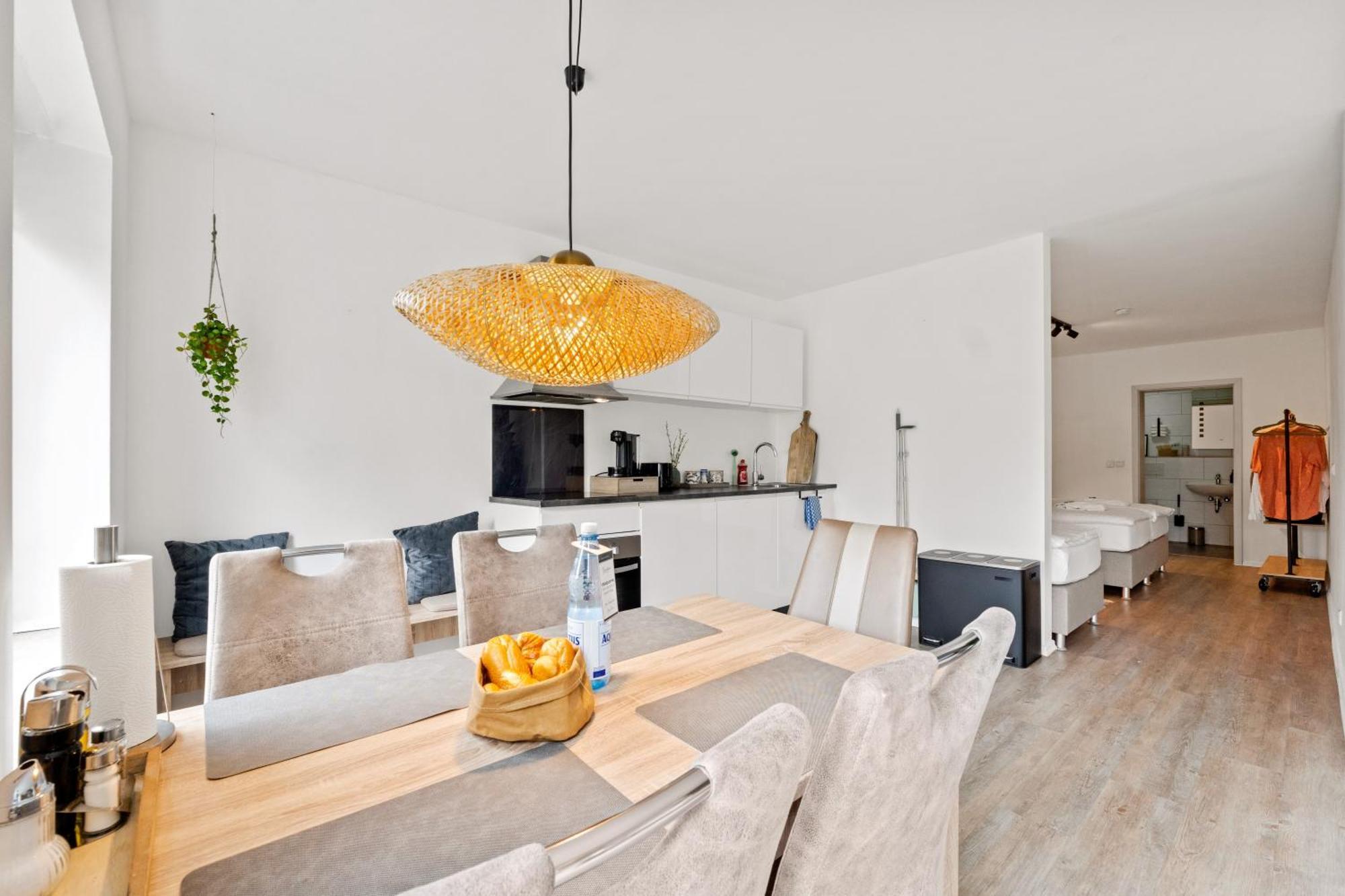 Greenhouse Living Apartment Fagus Mit Terrasse Und Feuerstelle - 6 Minuten Nach Winterberg - 4 Minuten Zur Ruhrquelle - Wandern - Mountainbike Fahren - Reisen Mit Hund & Natur Geniessen Medebach Bagian luar foto